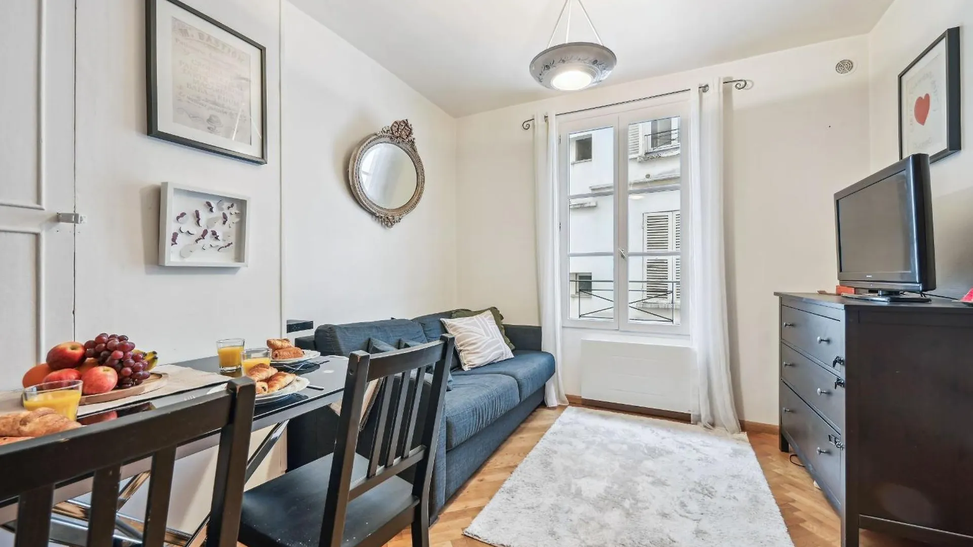 Bnbnova - Eiffel Tower & Hotel Des Invalides - 1Br Paris